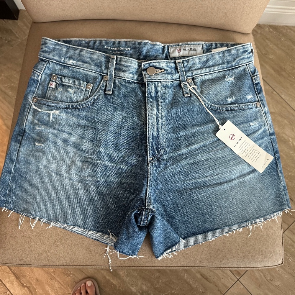 AG Denim-Hailey Cut-Off Short-(ex-boyfriend short)-size 29-NWT